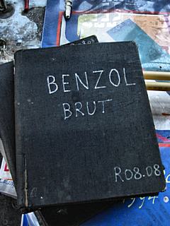 Bild: Benzol Brut