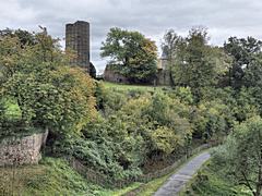Bild: Blick zur Vorburg