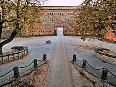 Bild: Festung Ehrenbreitstein - Vorderseite der Kurtine