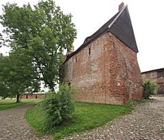 Bild: Burg Klempenow - Nordflügel / Torhaus