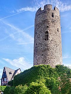 Bild: Burg Thurant / Trierer Burg - Trierer Turm, heute ein Wasserturm