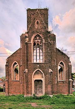 Bild: L'église d'Ombret-Rawsa