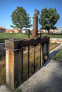 Bild: hydraulischer Schieber