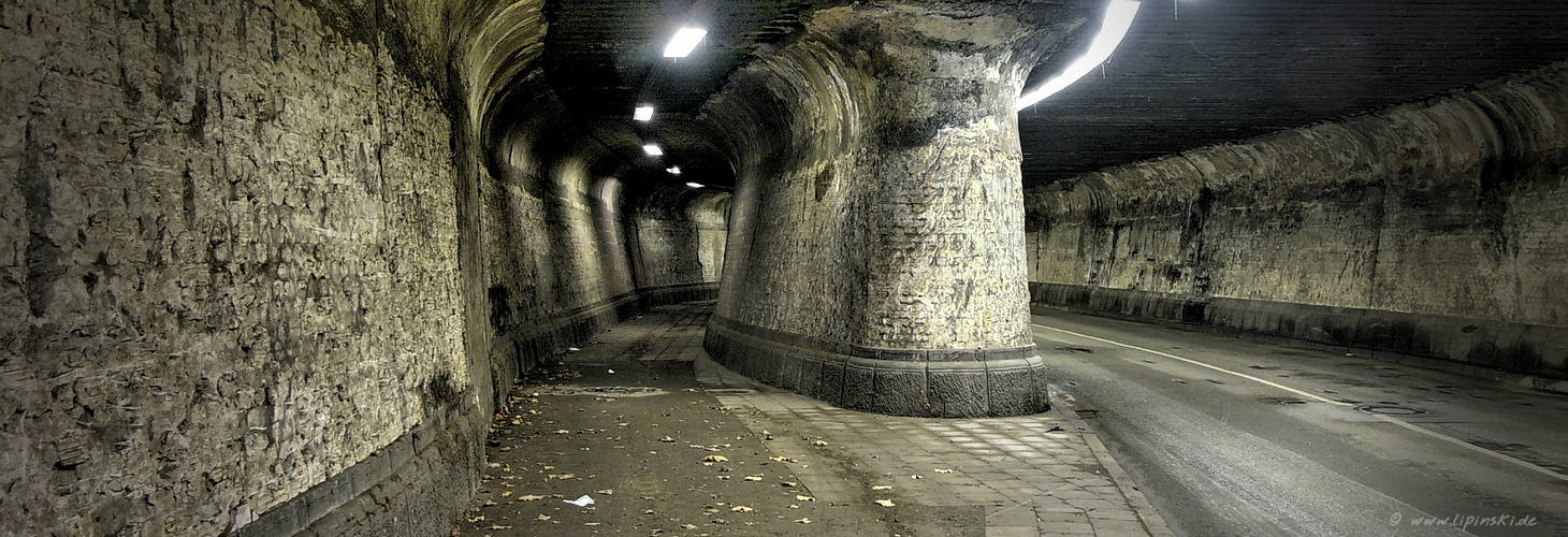 Titelbild von Matena-Tunnel