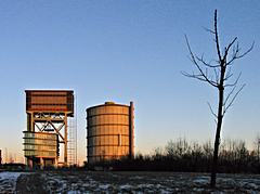 Bild: Neubau, Hammerkopfturm und Gasometer