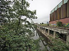 Bild: Werk III - früheres mittleres Becken des Holzhafens / Sicherheitshafen (Becken B)