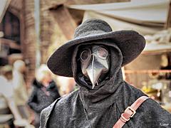 Bild: Schnabelmaske eines Pestdoktors (17.+18.Jh.)