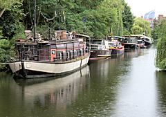 Bild: Hausboote, Canal de l'Ourthe, Garde-Dieu