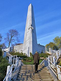 Bild: Monument au 14eme Regiment de Ligne