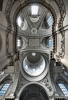 Bild: Kathedrale Saint Aubain