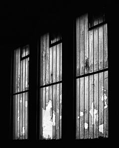 Bild: Fenster in der Maschinenhalle